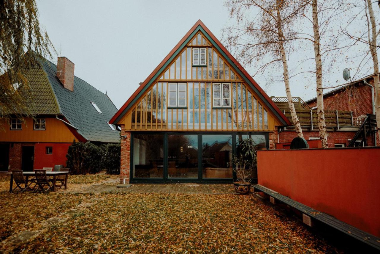 Altes Fährhaus & Bäckerhaus  Villa Wewelsfleth Exteriör bild